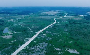 why-rivian-is-funding-a-$1bn-solar-project-built-on-a-kentucky-coal-mine why-rivian-is-funding-a-$1bn-solar-project-built-on-a-kentucky-coal-mine