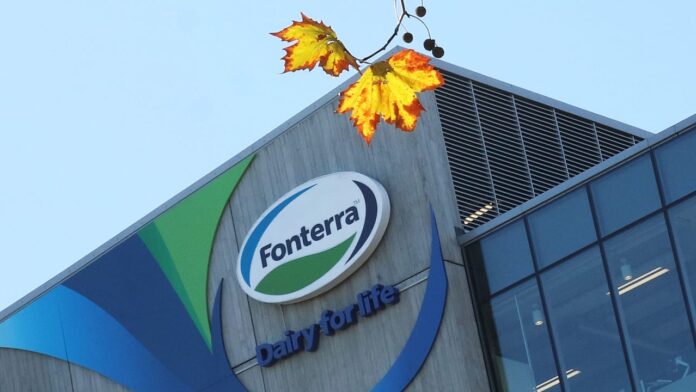 fonterra-sets-ambitious-on-farm-emissions-reduction-target,-launches-climate-roadmap-–-esg-news